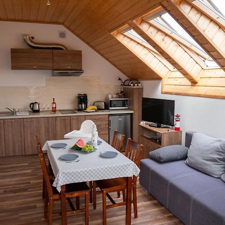 Amelia Apartamenty Sianozety Kültér fotó